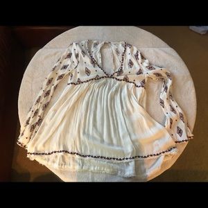 Free People White & Maroon Dress (Women’s) -